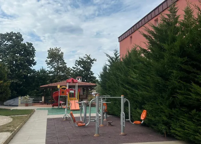 Sunny Seasons View Sea&pool Byala (Varna)